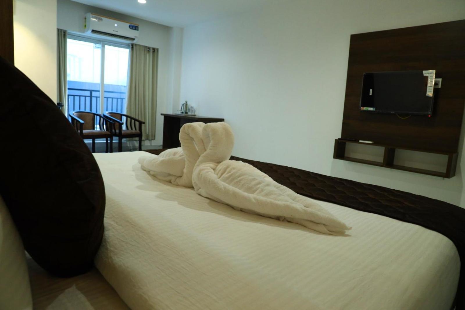 Mughal Suites Kochi Exterior foto